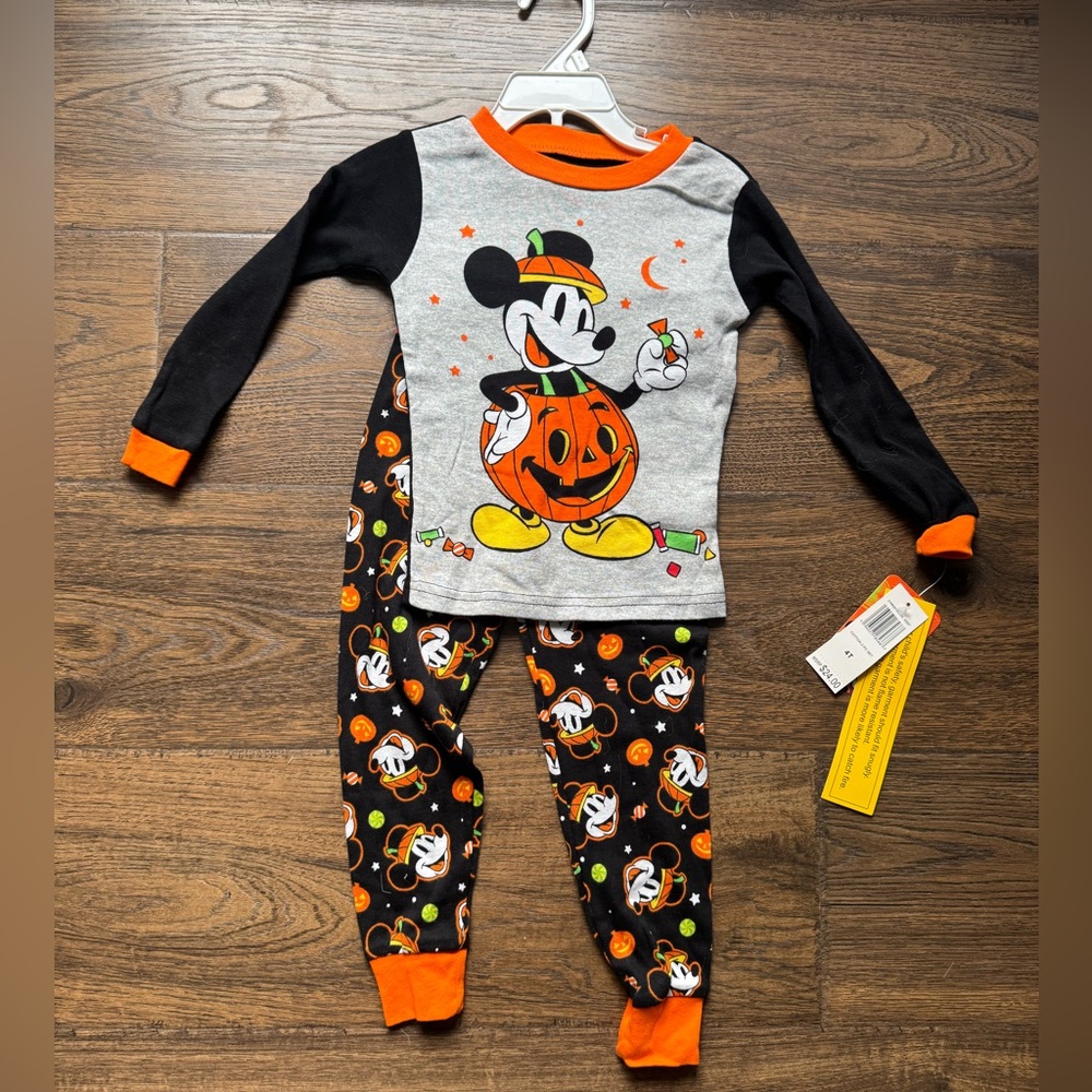 Mickey Mouse Halloween Pajama Set